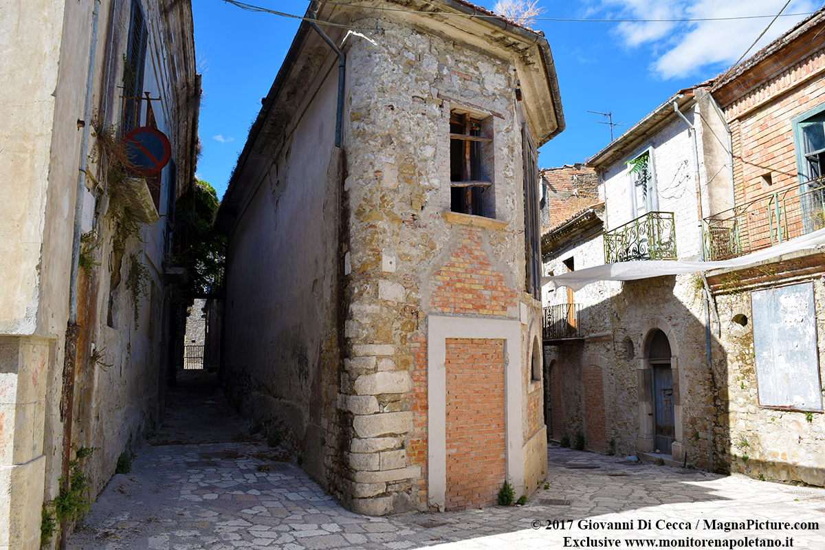 Apice (BN) - Una Pompei moderna - Il Photoreportage