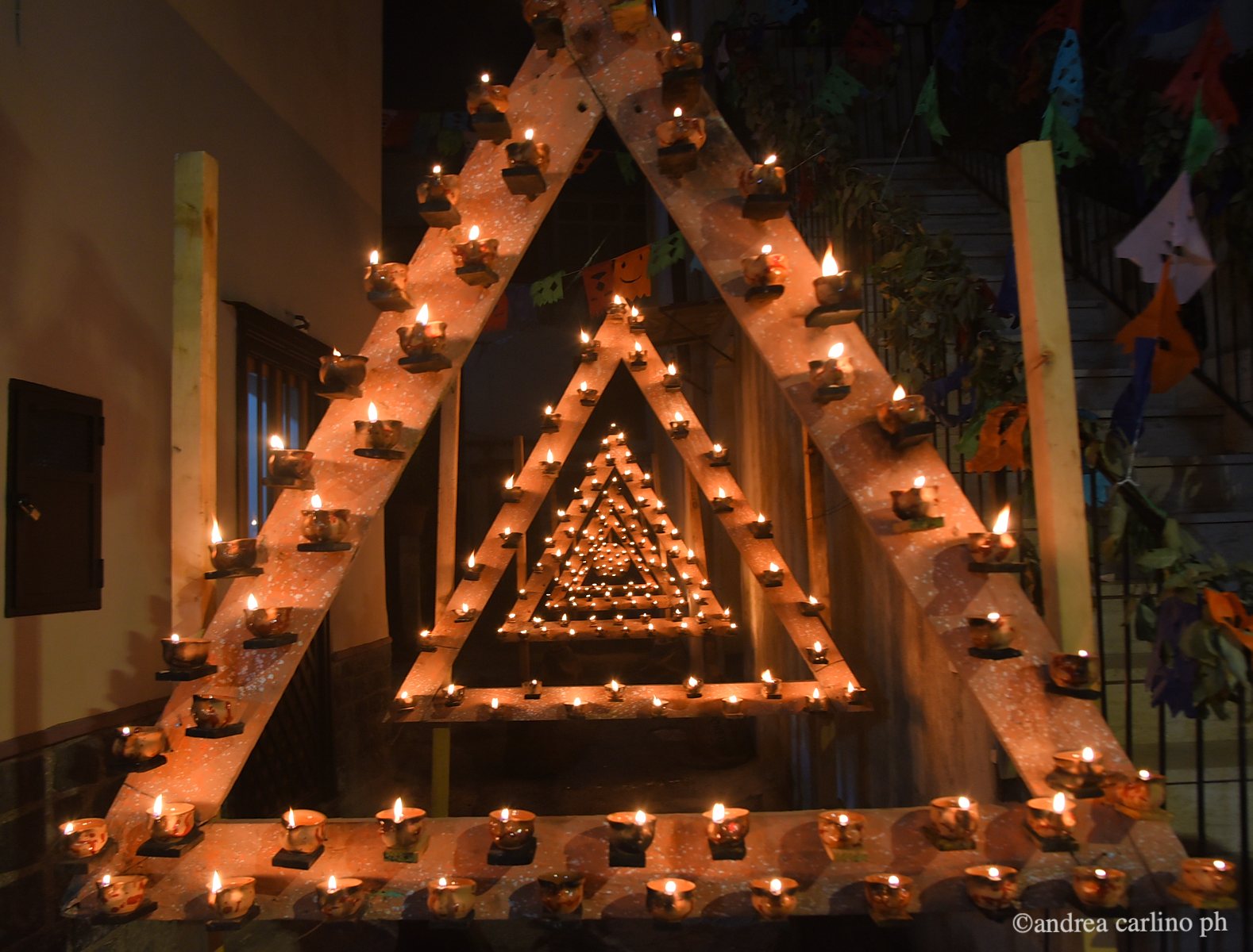 Somma Vesuviana - la Festa delle Lucerne il Borgo Casamale con 4mila lucerne accese