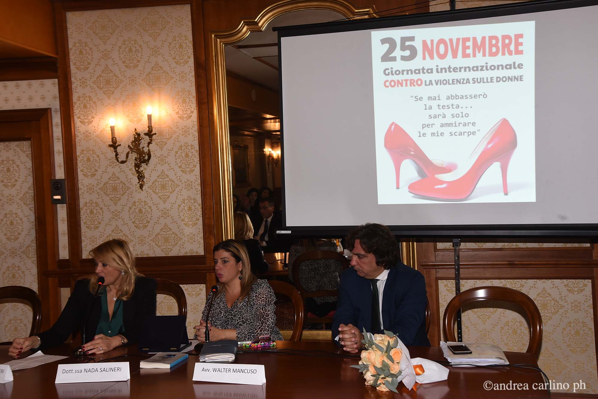 Napoli - Violenza sulle donne, convegno al Consiglio Regionale