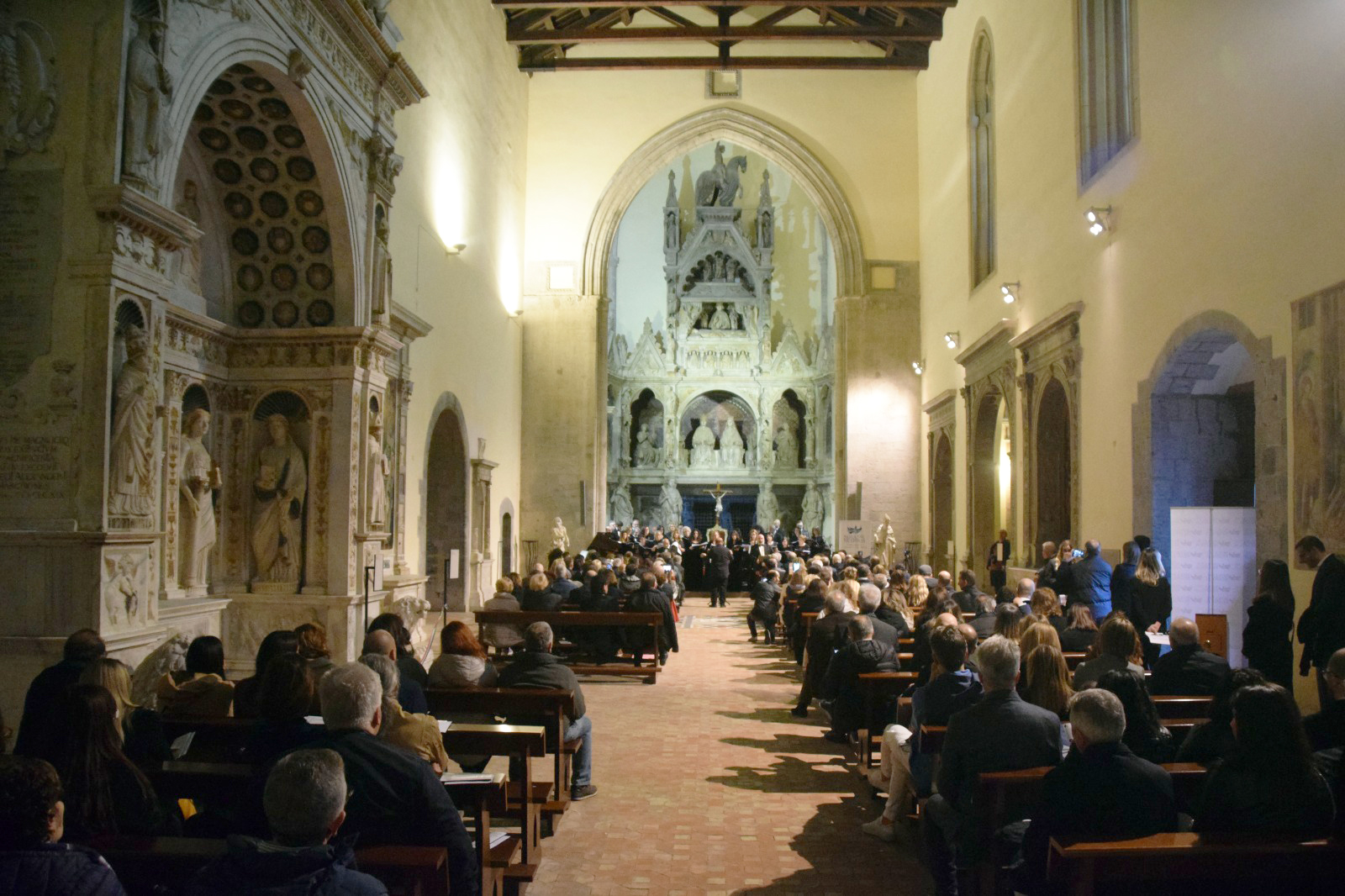 Napoli - La Messa di Gloria di Mascagni a San Giovanni a Carbonara